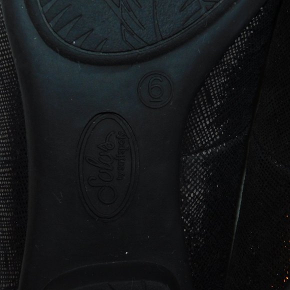 "SOLOS" By Softspots Metallic Black Leather Flats - Picture 10 of 11